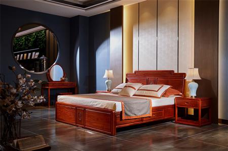 1.5米/1.8米新月大床